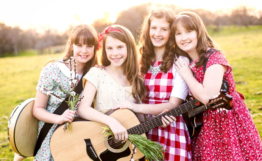 A 2018 promotional photo of the GillyGirls Band.