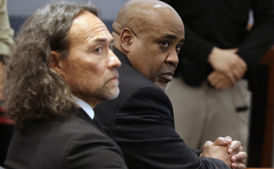 Duane Davis, right, and his attorney Michael Sanft sit in a courtroom after a jury found Davis guilty of first-degree murder in his trial related to the 1996 killing of rapper Tupac Shakur, at Clark County District Court Regional Justice Center, Monday, Aug. 31, 2026, in Las Vegas.