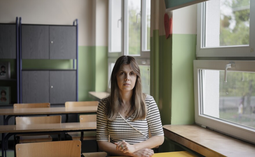 Eva Dudzinska is an English teacher at Primary School no. 148, in Warsaw, Poland.