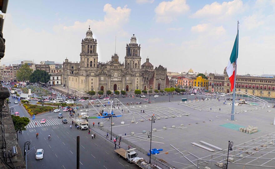 A view of the Zócalo plaza in Mexico City where important events take place.