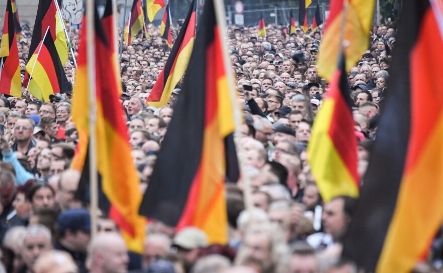 Large crowds of far-right demonstrators rallied in the German city of Chemnitz on Saturday.