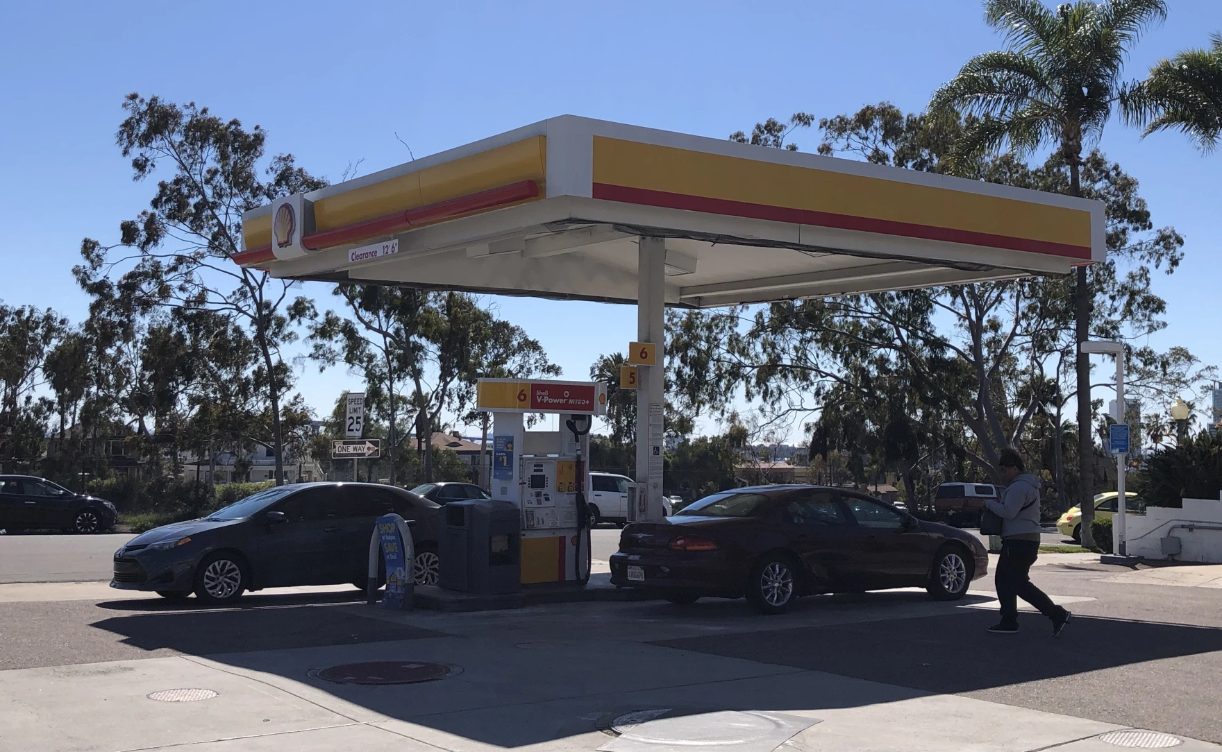 People fuel up in San Diego