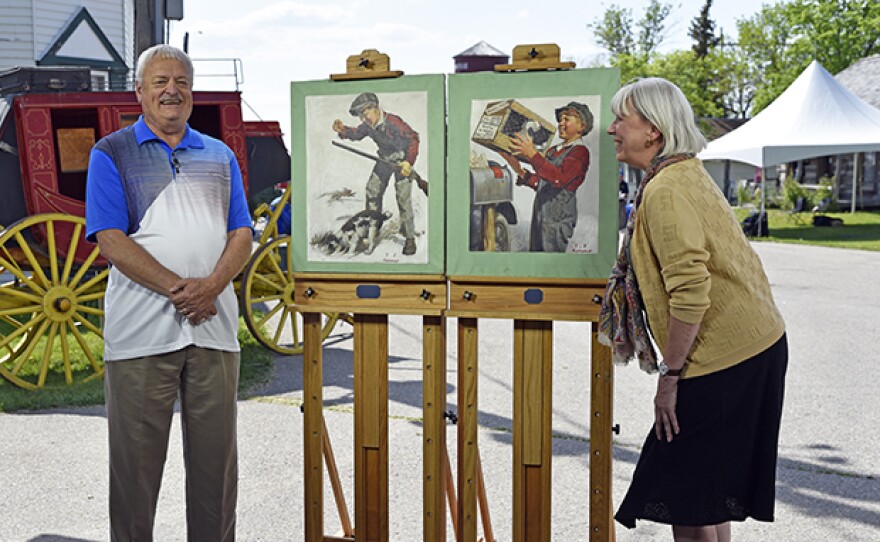 Colleene Fesko (right) appraises 1923 Joseph Francis Kernan oil illustrations at Bonanzaville in West Fargo, N.D. ANTIQUES ROADSHOW “Junk in the Trunk 10” premieres November 2020 on PBS. 
