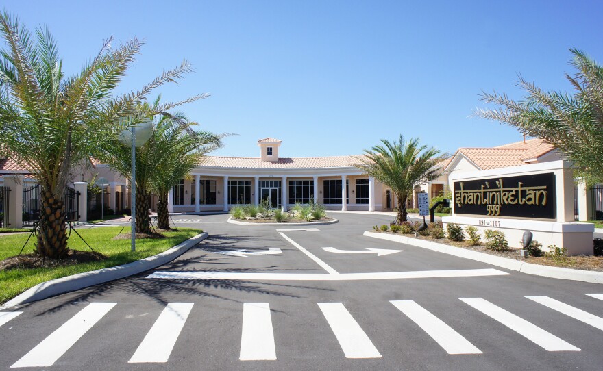 The ShantiNiketan retirement complex provides residents with Indian food and cultural experiences.