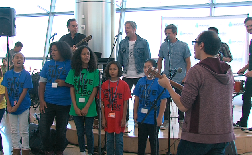 Casillas Elementary choir students perform with Switchfoot at the San Diego International Airport, June 19, 2017.
