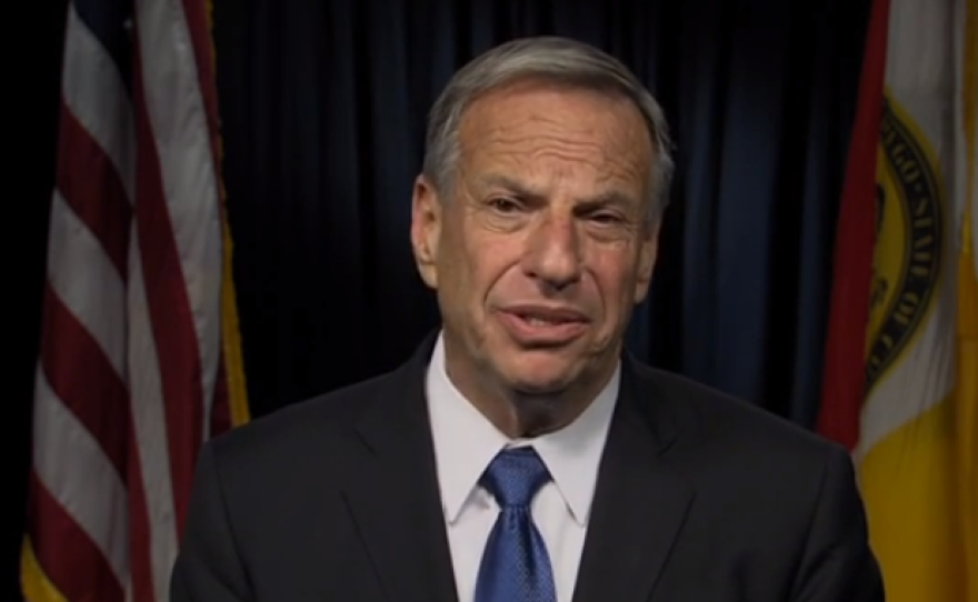Mayor Bob Filner addresses allegations of sexual harassment in a video.