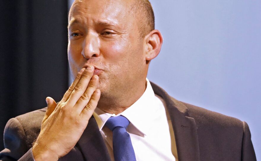 Naftali Bennett, a right-wing political leader, is seeking to form a coalition with centrist politician Yair Lapid to replace Israeli Prime Minister Benjamin Netanyahu.