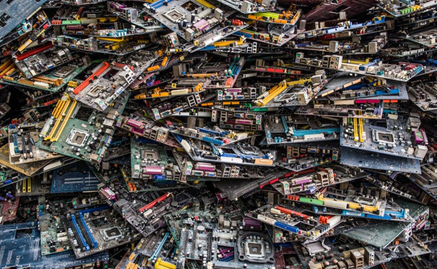 An e-waste recycling factory in Guiyu, China.