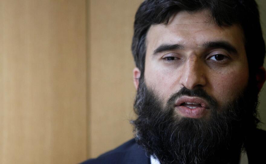 Former Guantanamo Bay detainee Omar Deghayes says his 5-year imprisonment started as a case of mistaken identity.