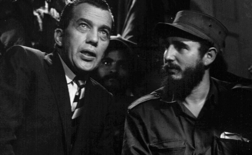 Fidel Castro talks with Ed Sullivan, television variety show host and N.Y. Daily News columnist, Jan. 6, 1959.