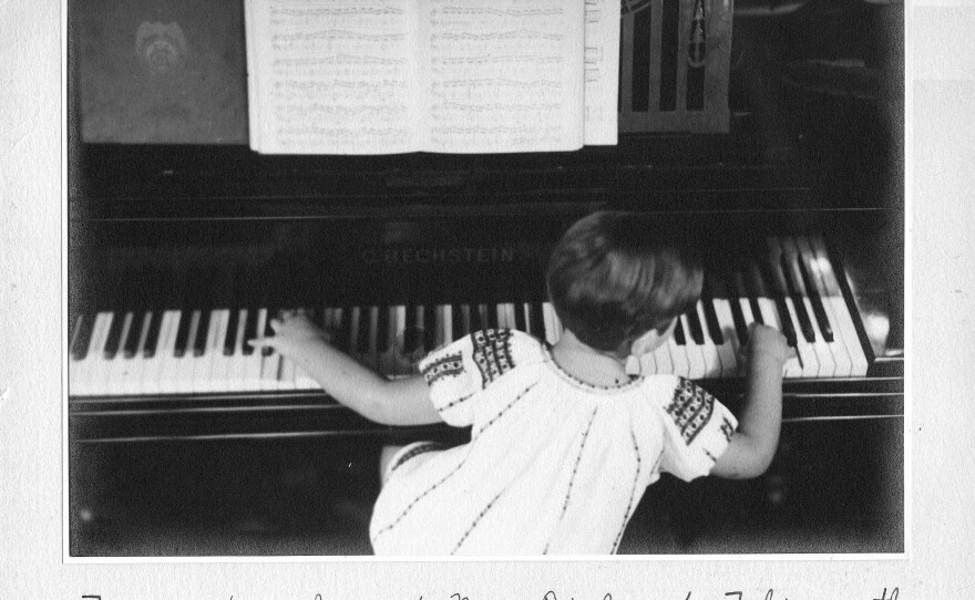 Ruth Slenczynska, age 6, at the piano.