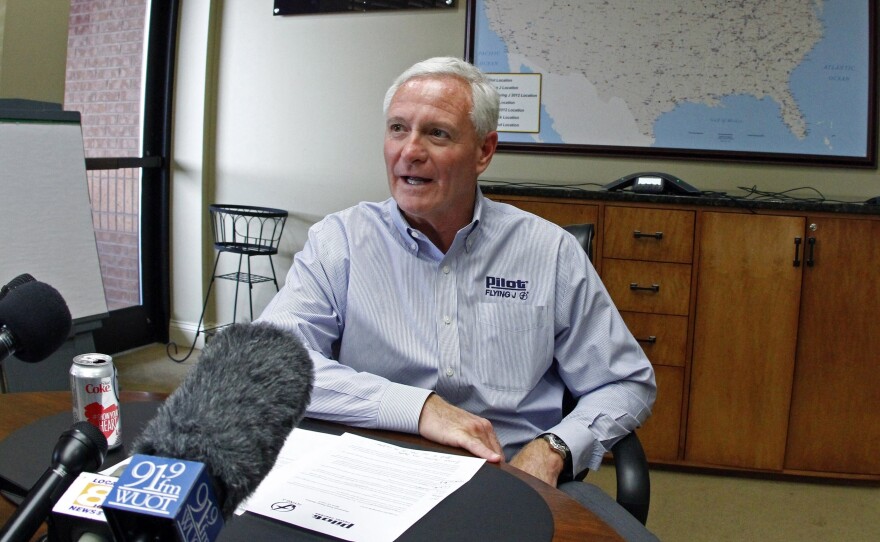 Jimmy Haslam, CEO of Pilot Flying J, discusses accusations of rebate fraud, in April. Today, Haslam said that an audit found problems with only a small number of the company's customers' accounts.