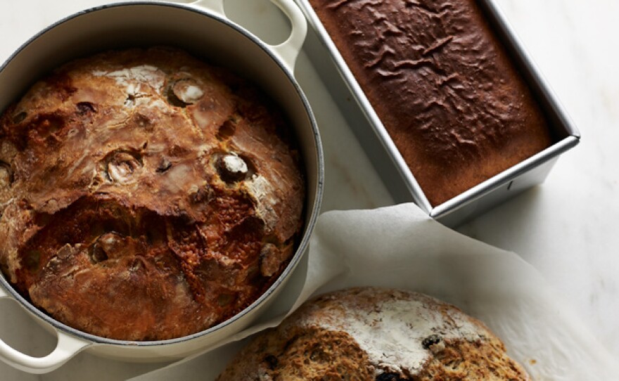 Martha shares her secrets for how to make three of her all-time favorite breads: Irish soda bread, olive and cheese loaf and Sally Lunn.