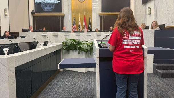 A Boulevard resident speaks in opposition to the Starlight Solar project at the San Diego County Board of Supervisors Land Use meeting, Sept. 16, 2026.