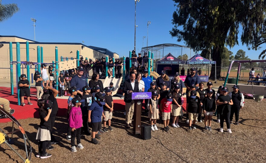 Memorial Park and Recreation Center in Logan Heights to celebrate the team’s playground improvement contribution. Earlier this year, Wave FC contributed nearly $50,000 to a much-needed playground resurfacing project at the park Oct., 2, 2015.<br/><br/><br/>
