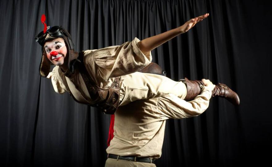 A Little Bit Off's Amica Hunter and David Cantor bring a new version of "Beau and Aero" to San Diego International Fringe Festival.