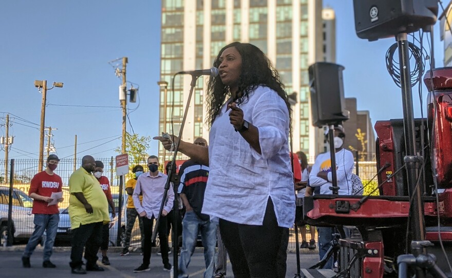 Pro-union Amazon warehouse worker Jennifer Bates vows at a rally in Birmingham to keep fighting to unionize the Amazon Bessemer warehouse.