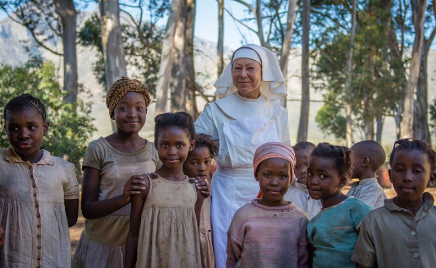 Sister Julienne (JENNY AGUTTER)