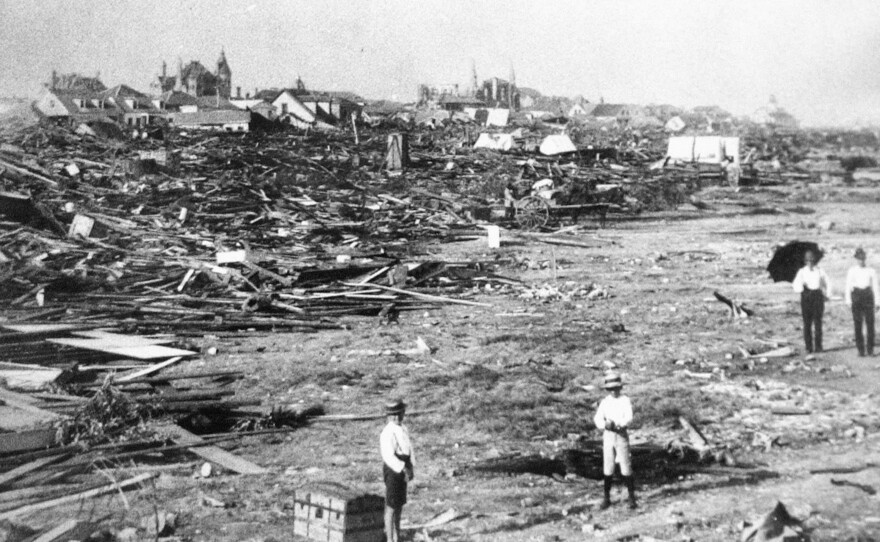 More than 6,000 people were killed and 10,000 left homeless from the Great Galveston Storm.