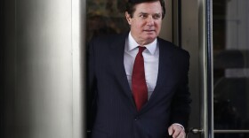 Paul Manafort, President Donald Trump's former campaign chairman, leaves the federal courthouse in Washington, Nov. 6, 2017.