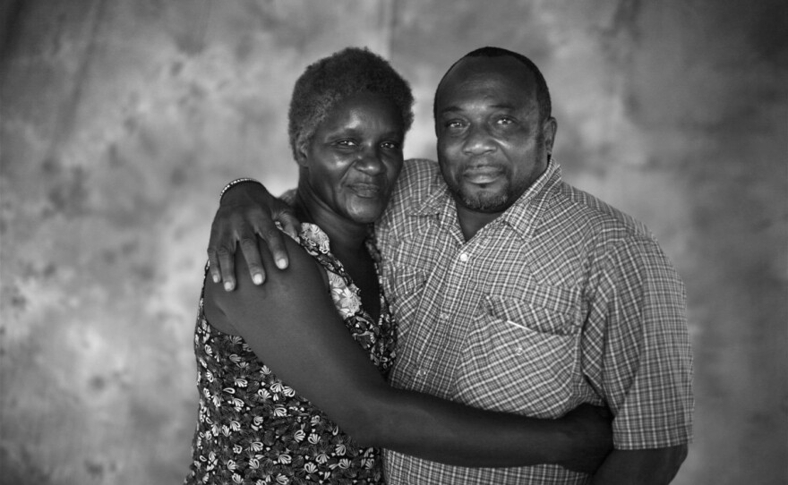 Fred E. Parks Jr., an Army veteran, with his wife, Jessica.