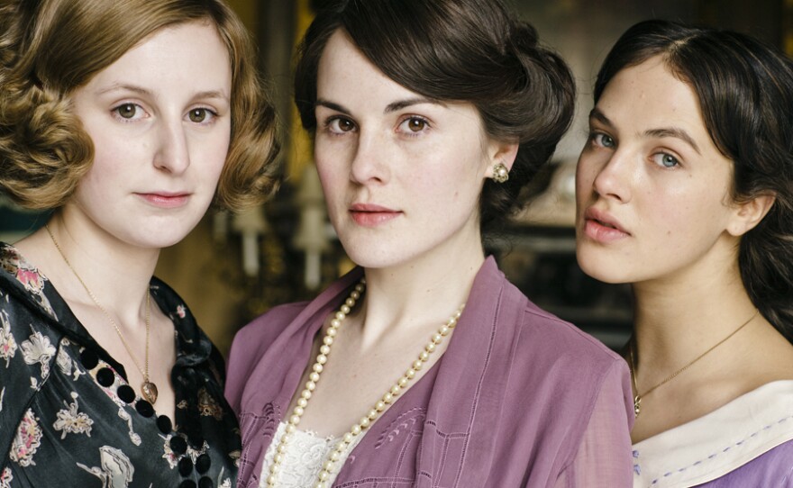 (L-R): Laura Carmichael (Lady Edith Crawley), Michelle Dockery (Lady Mary Crawley), Jessica Brown-Findlay (Lady Sybil Crawley)