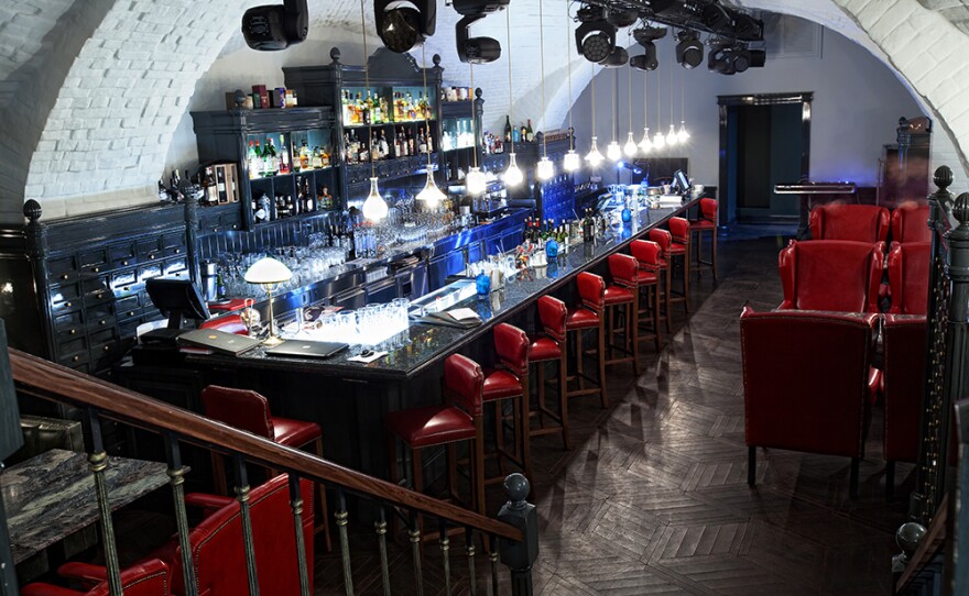 Aragvi's posh bar, where the Georgian wine still flows.