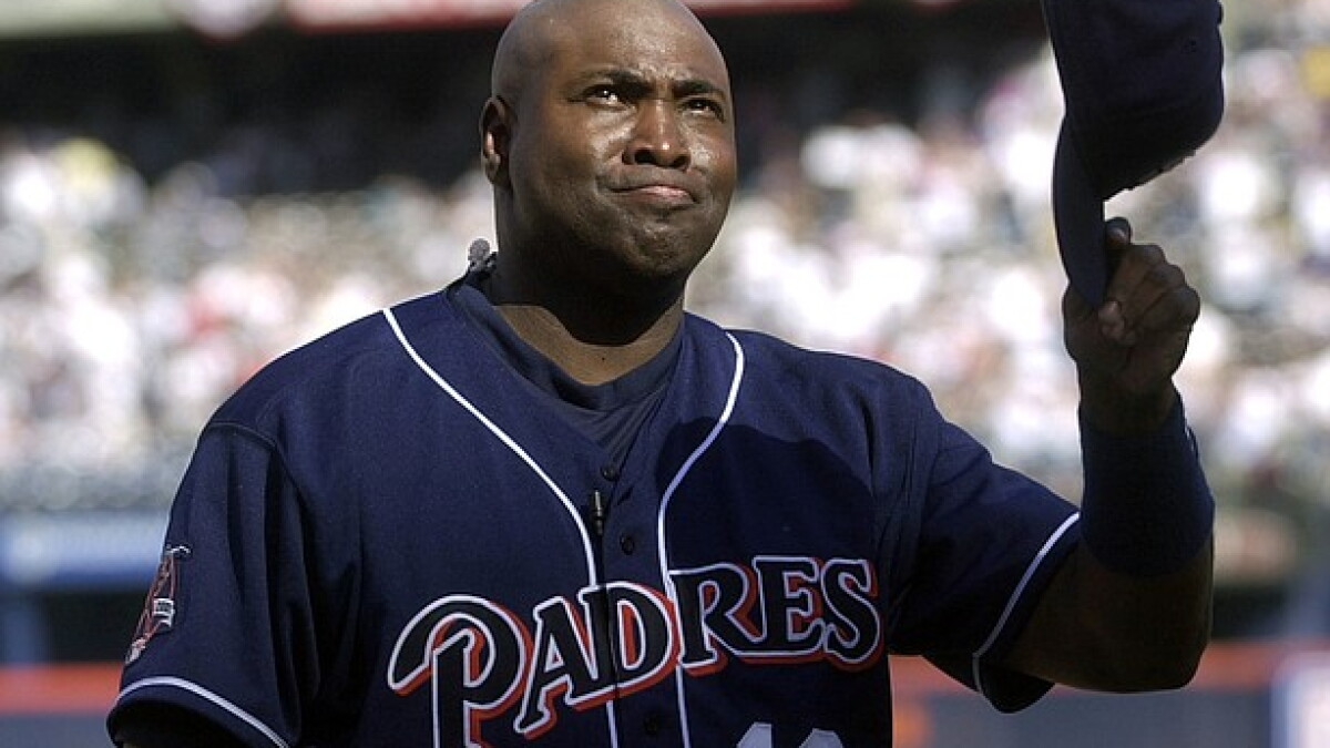 tony gwynn death tobacco Gwynn's Family Sues Industry Over Star's Tony Gwynn family settles case