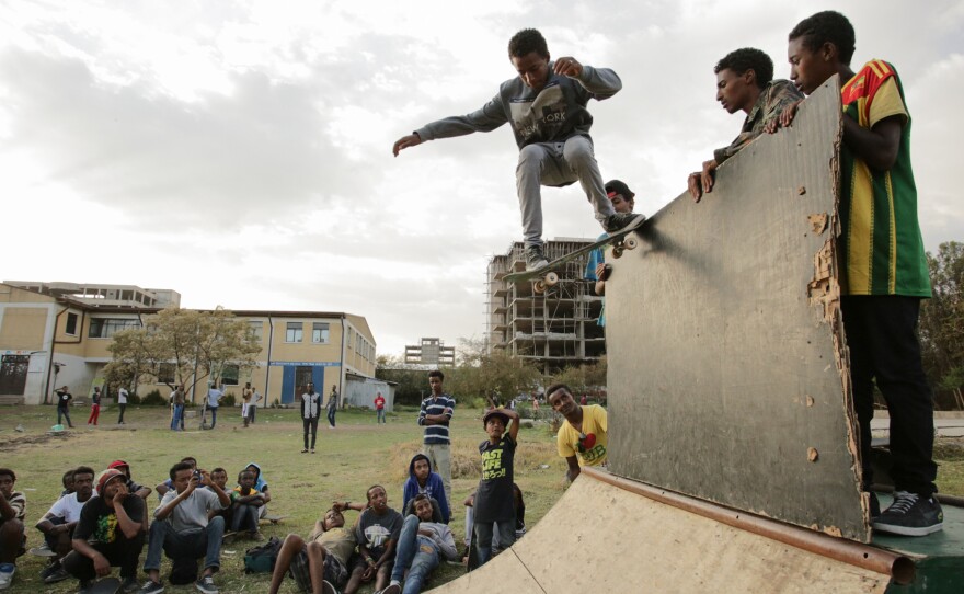 Eyob and the crew at a miniramp session. This ramp was destroyed to make space for the new Addis Skatepark.