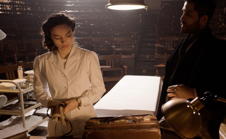 A scene from episode 2 of "Hijos Del Desierto" (Sons of the Desert)