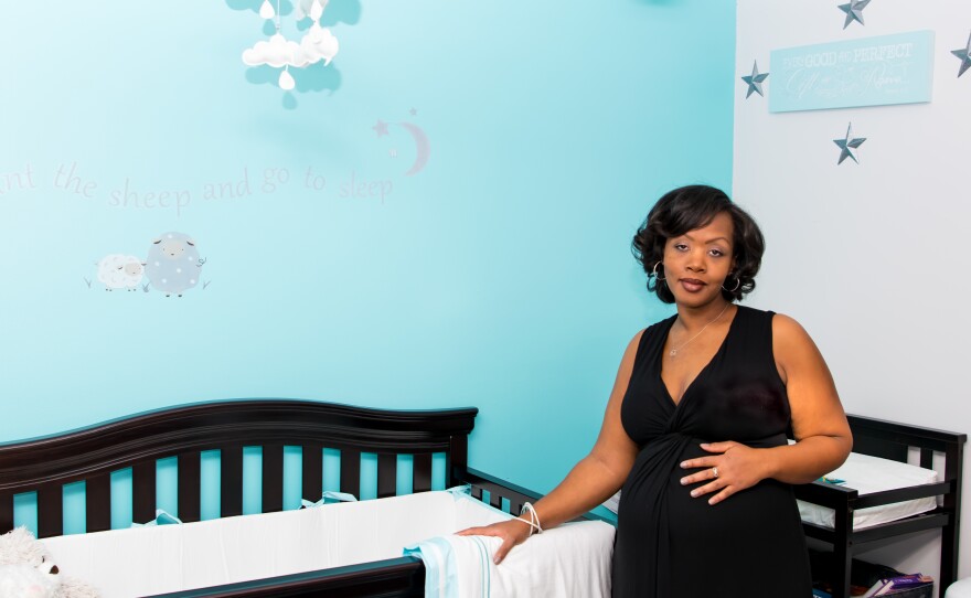 Shalon posed in the nursery while pregnant with Soleil.