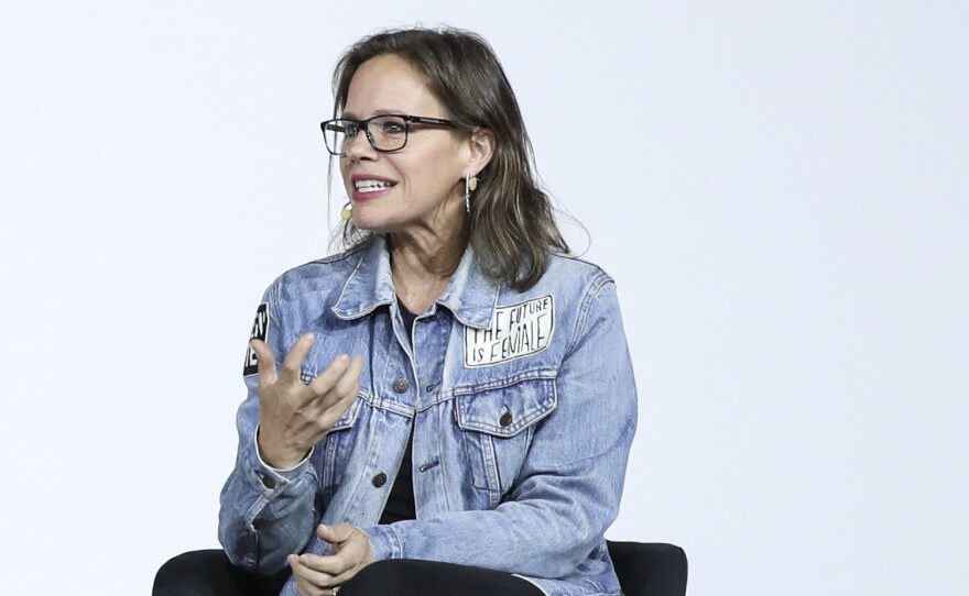 Former Levi's executive Jennifer Sey speaks at a conference in 2018.