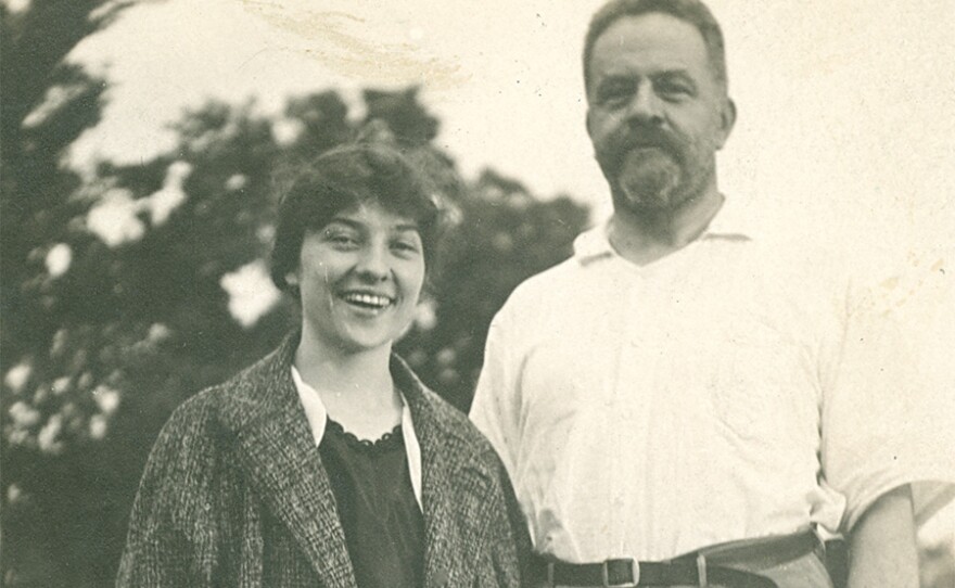 Elizebeth S. Friedman with George Fabyan at Riverbank Laboratories in Geneva, Ill. 1916.