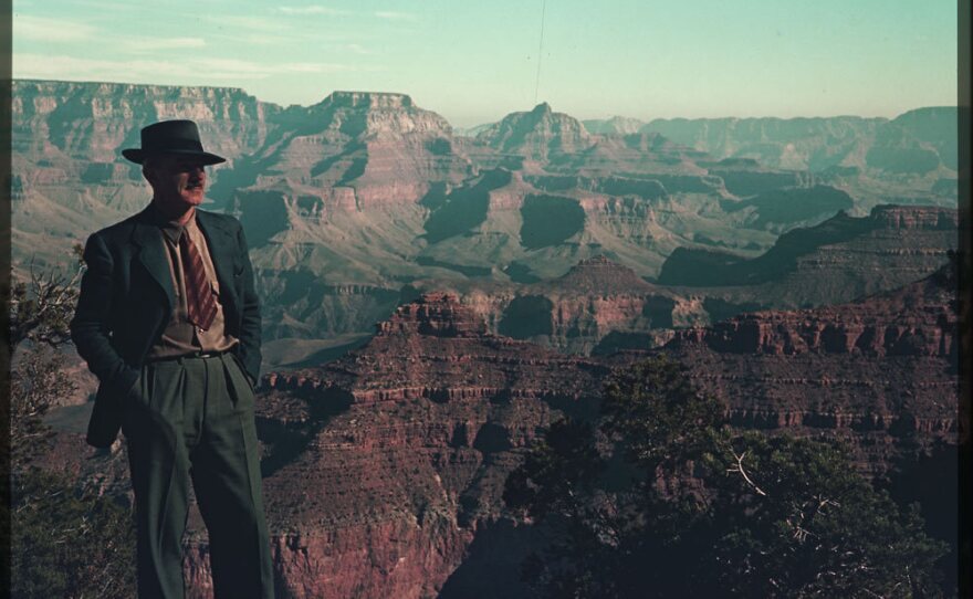 Charles W. Cushman gazes across the Grand Canyon in Arizona, November 1939