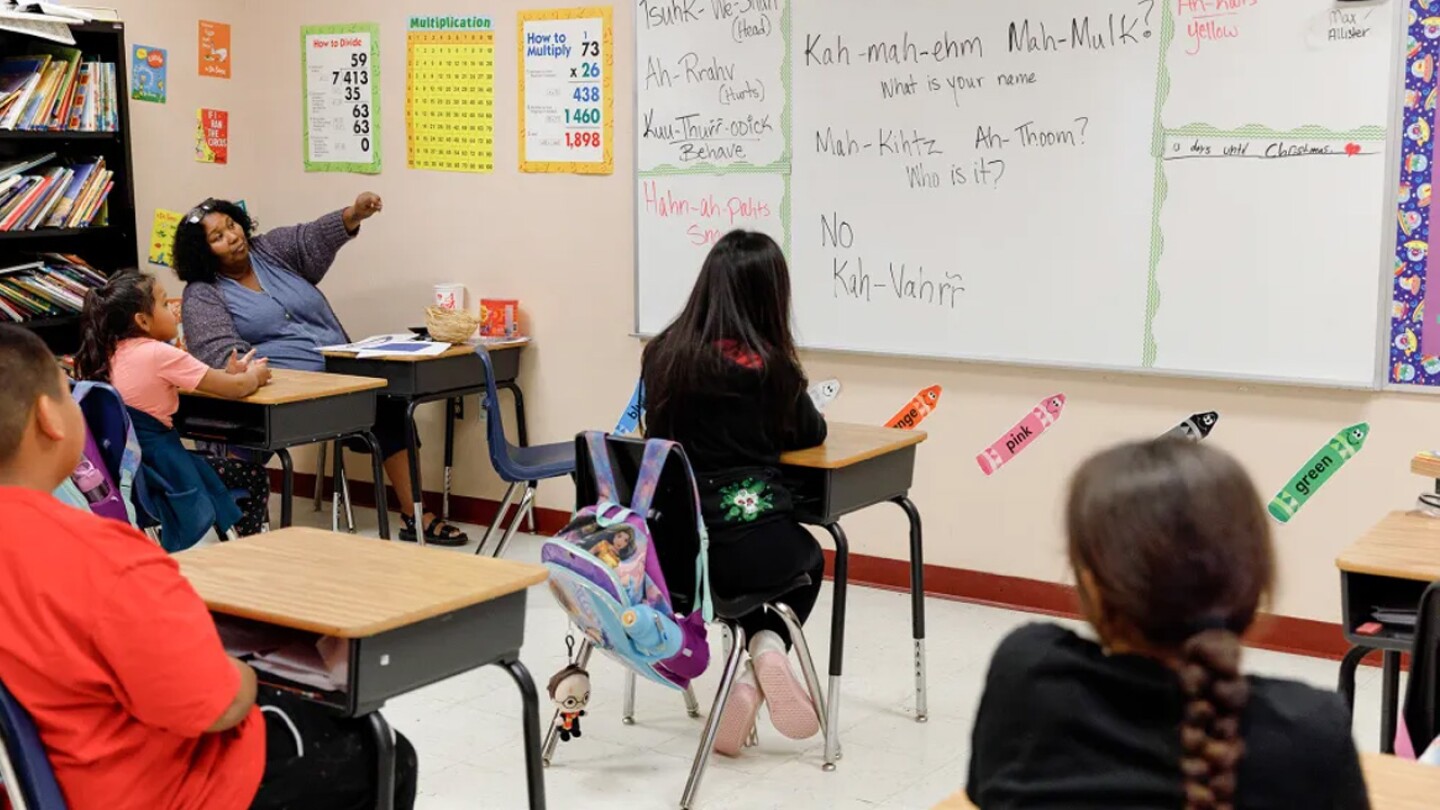 Pamela Manchatta teaches an after-school Quechan language class at the Quechan Education Complex on the Fort Yuma reservation.