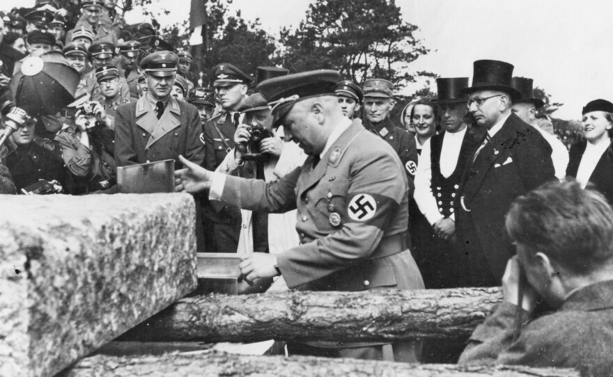 Robert Ley (center), head of the German Labor Front, visits Ruegen in 1936.