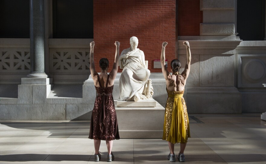 A photo of contemporary dance group Monica Bill Barnes & Company.