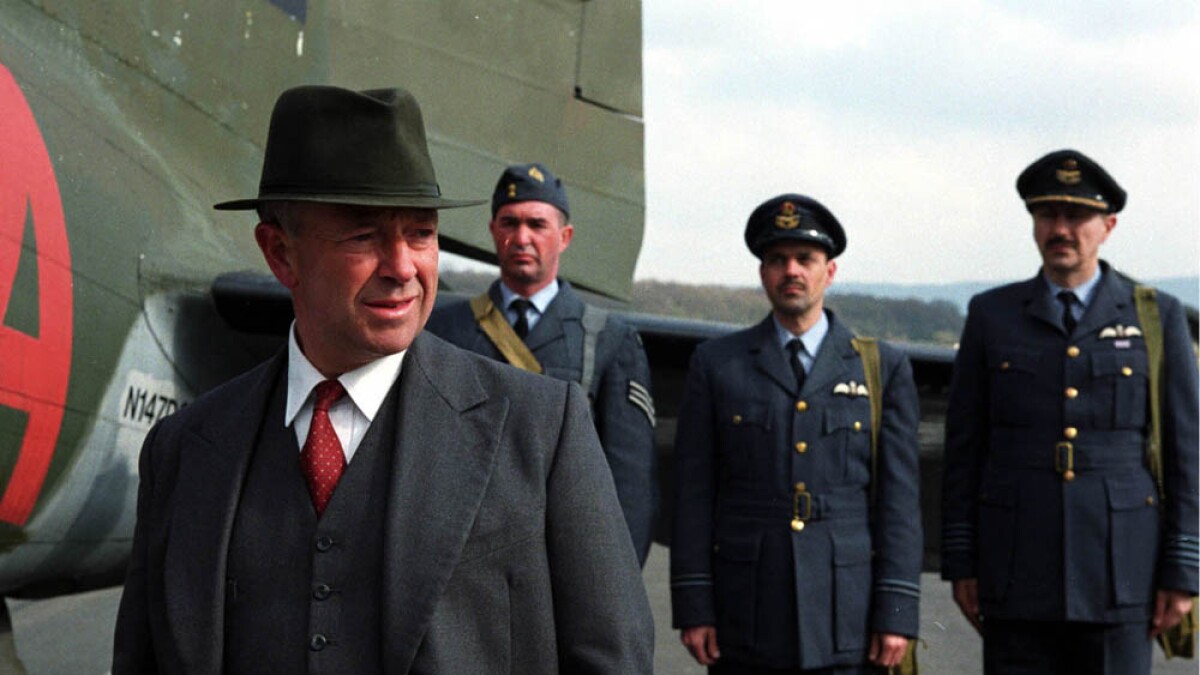 FOYLE'S WAR: Season 2 | KPBS Public Media