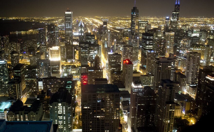 Different types of artificial light in cities like Chicago would minimize harm done to trees, researchers found.