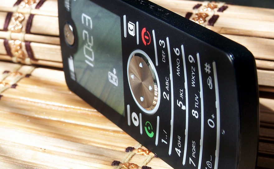 Homeless, Poor Can Get Free Cell Phones KPBS Public Media