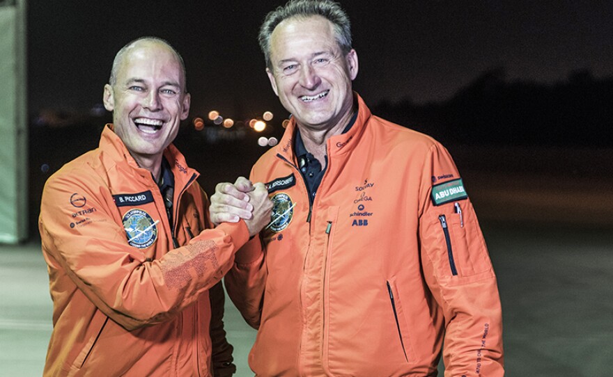 Portrait of André Borschberg and Bertrand Piccard.