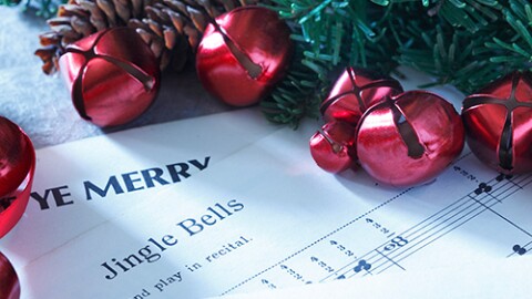 Polynesian Carolers at Catamaran Resort Hotel