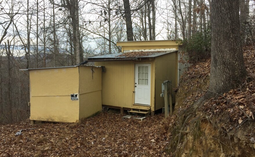 A small shack with no electricity or running water where where Planned Parenthood clinic shooting suspect Robert Lewis Dear spent time. The shack about a half-mile up a twisty dirt road near Black Mountain, N.C.