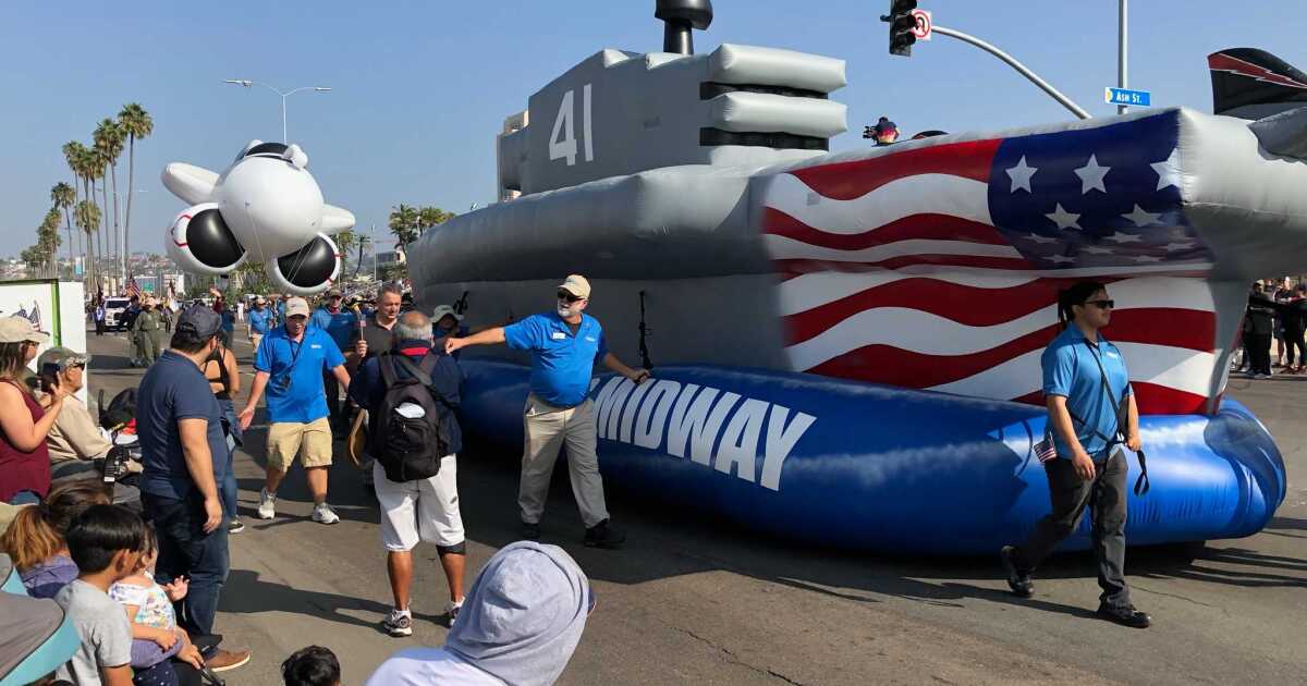 San Diego Parade Brings Together Generations Of Veterans KPBS Public