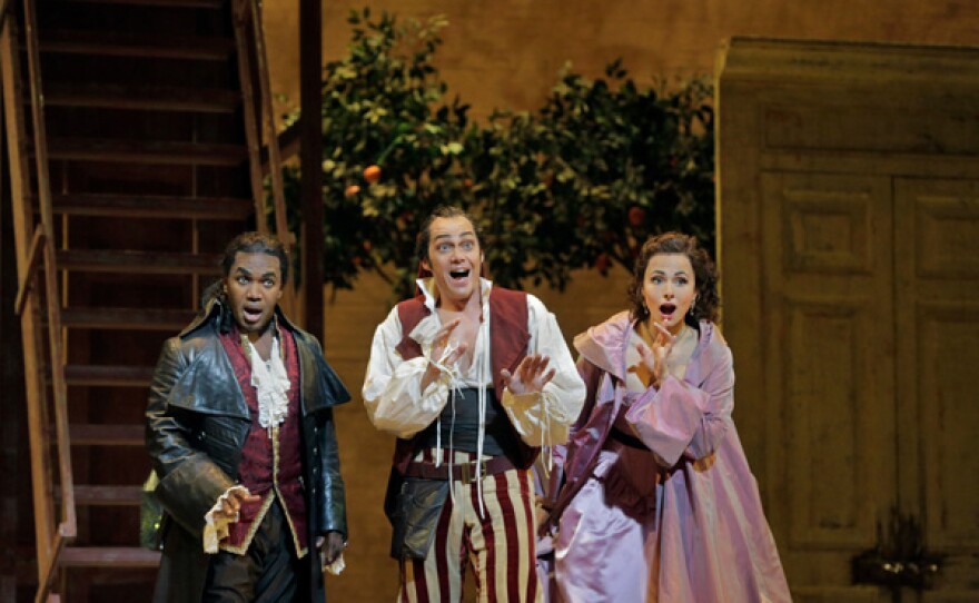 Lawrence Brownlee as Count Almamiva, Christopher Maltman as Figaro and Isabel Leonard as Rosina in the Met’s effervescent production of Rossini’s classic comedy.