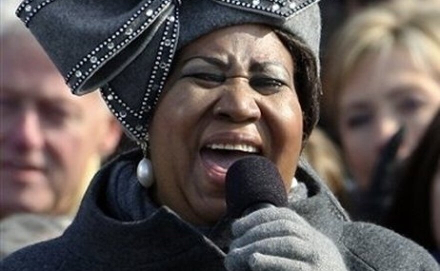 Aretha Franklin at President Obama's 2009 inauguration, sporting one of Luke Song's hats. Song ended up selling 6000 replicas of the hat after the event.