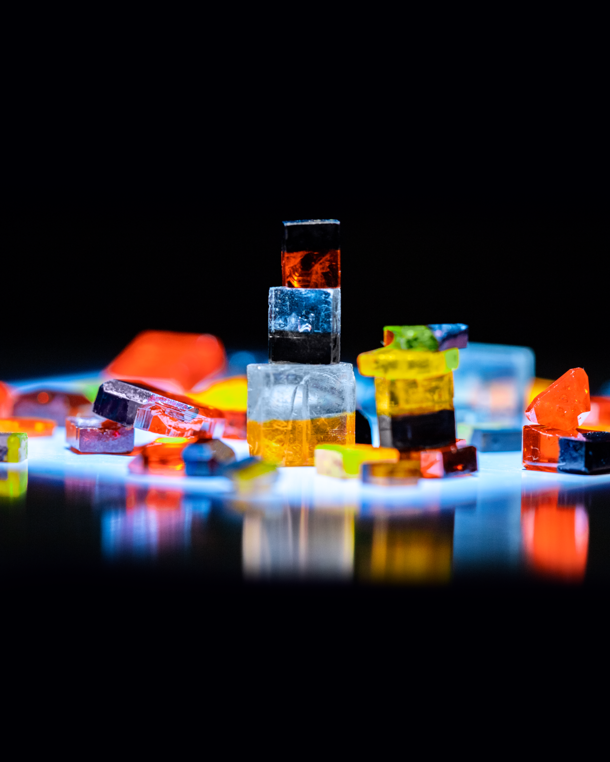 Perovskite Crystals with a Gradient Composition (Honorable Mention): Perovskite crystals with outstanding electron transport properties for next generation solar cells. Submitted by Sheng Xu, associate professor, Departments of Nanoengineering, Bioengineering, Electrical and Computer Engineering at UC San Diego and contributor Yusheng Lei.