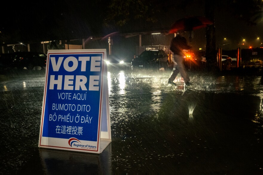 SAN YSIDRO VOTING 06