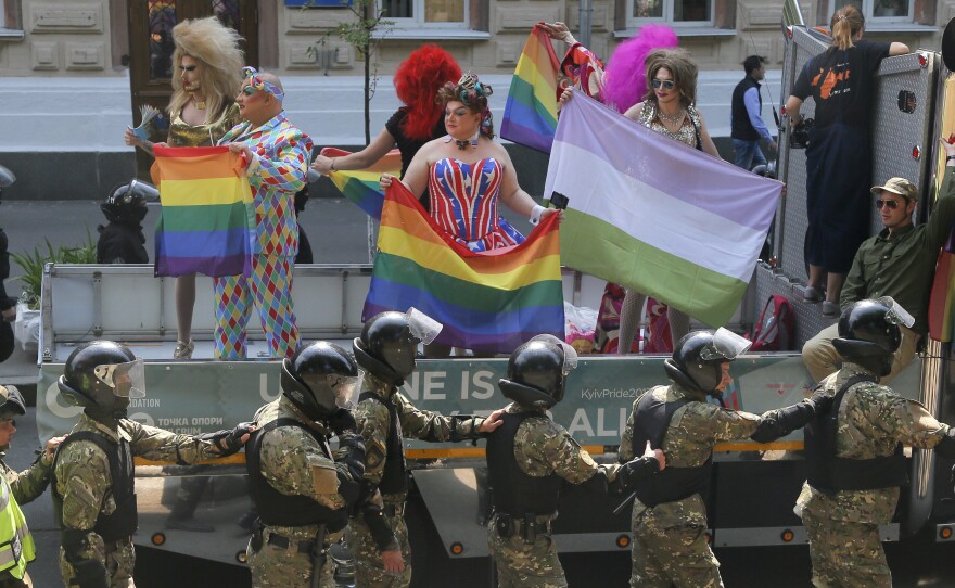 A heavy police presence guarded supporters of LGBT rights at the gay pride parade in Kiev on Sunday. In previous years, violence has broken out between pride supporters and far-right protesters.