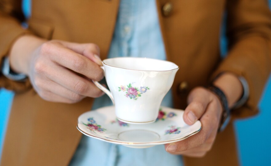 alison-tea_wide-82c2a02343b04510fb746999d0b7392046a78206.jpg